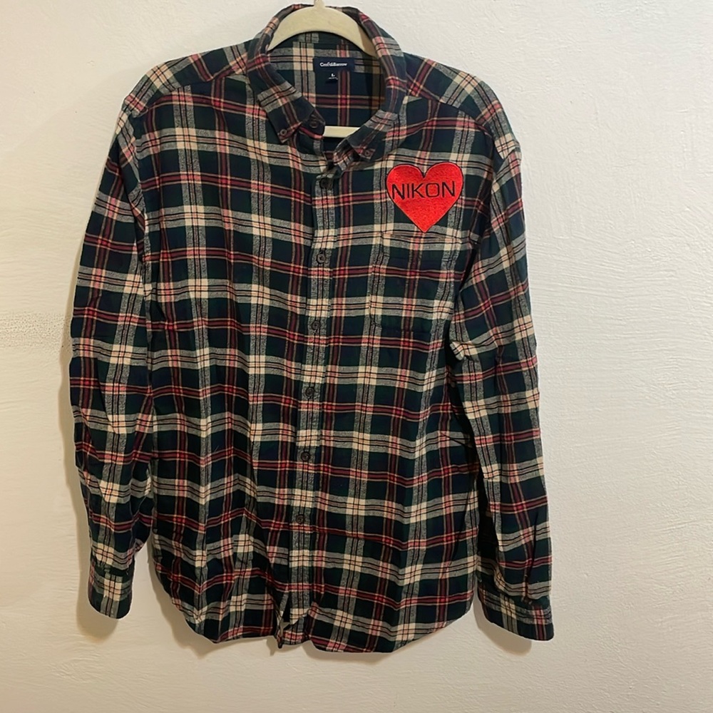 Men’s large green and red flannel NIKON embroidered